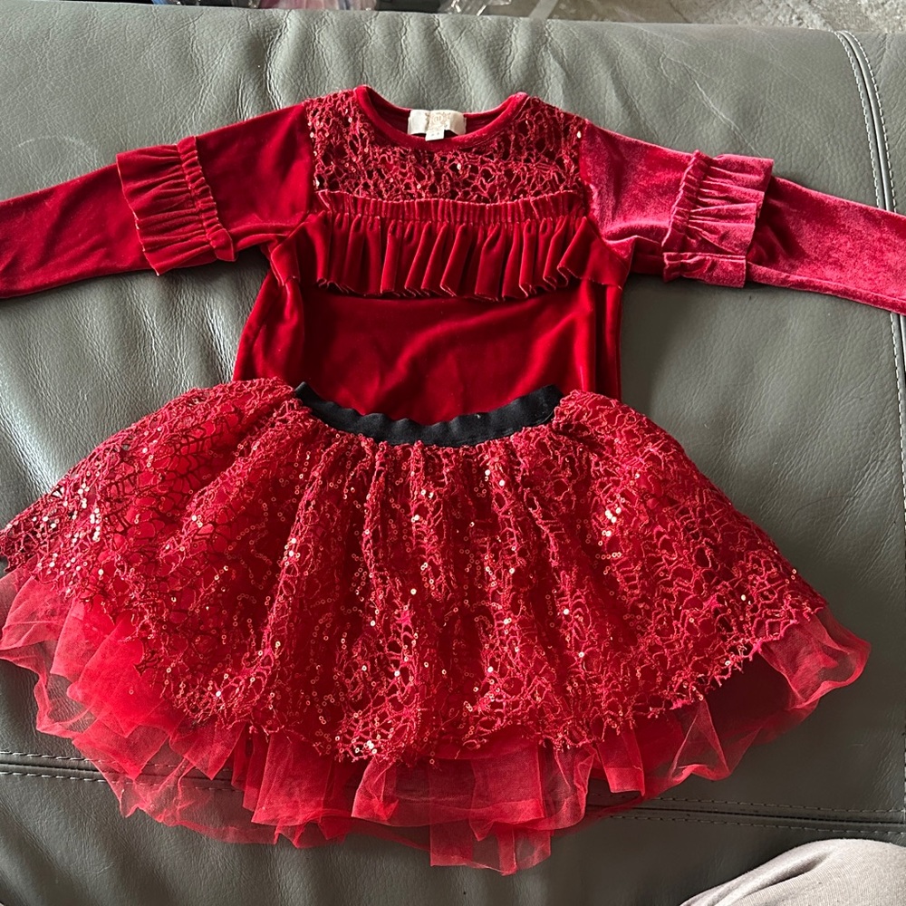 Caramelo kids holiday Christmas 🎄 red velvet lace and sequin two piece skirt set